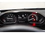 Peugeot 2008 1.2 PureTech Signature Aut. [ Navi Climate Parkeersensoren Cruise ]