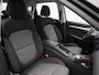 MG MG ZS Standard Range 51 kWh Comfort Climate Control / ECC | Cruise control Standaard | Navigatie | Stoelverwarming | LED koplampen | Park Distance Control achter | Achteruitrijcamera | Dakrailing |