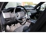Land Rover Range Rover D350 Autobiography | Meridian Signature Audio, Achterasbesturing, Massage, Trekhaak, Pano, Zonweringspakket, Zitklima, Stuurverwarming, ACC