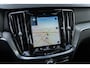Volvo V60 2.0 T8 Twin Engine AWD Inscription | Plug-in Hybrid (PHEV) | Sportstoelen | Trekhaak | Head-up Display | Achteruitrijcamera | Harman Kardon Audio | DAB | Panoramadak | Navigatie