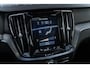 Volvo V60 2.0 T8 Twin Engine AWD Inscription | Plug-in Hybrid (PHEV) | Sportstoelen | Trekhaak | Head-up Display | Achteruitrijcamera | Harman Kardon Audio | DAB | Panoramadak | Navigatie