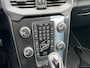 Volvo V40 1.6 T4 R-Design | Trekhaak afneembaar | Navigatie | High Performance Audio | Bluetooth | Parkeersensoren | Stoelverwarming