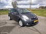 Toyota Yaris 1.3 VVTi Aspiration clima 6 bak lm velgen