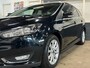 Ford Focus Wagon 1.0 Titanium + NAVI + STOELVERWARMING !!