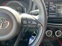 Toyota Aygo X 1.0 VVT-i MT Pulse | Bi-Tone Chili red, Stoelverwarming, Airco, Apple CarPlay/Android Auto, Lichtmetalen velgen