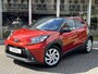 Toyota Aygo X 1.0 VVT-i MT Pulse | Bi-Tone Chili red, Stoelverwarming, Airco, Apple CarPlay/Android Auto, Lichtmetalen velgen