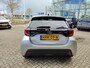 Toyota Yaris 1.5 Hybrid 115 DYNAMIC NL-AUTO STOEL/STUURVERW BLIND SPOT PARK-SENSOREN NAVI CAMERA CLIMA AD-CRUISE APPLE/ANDROID KEYLESS 16'' LM-VELGEN