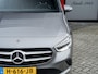 Mercedes-Benz B-klasse 180 Business Solution | Origineel NL | 2e Eigenaar | Navigatie | Camera | Climate Control | Cruise Control | Wide Screen | All Season Banden | 16'' Lichtmetalen Velgen | Metallic Lak | Dimlichten Automatisch |