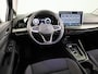 Volkswagen Golf 1.5 eHybrid Style Edition 204 pk Automaat (DSG) | Verlengde garantie | Navigatie via App | Parkeersensoren (Park assist) | Achteruitrijcamera | Stoelverwarming |