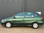 Nissan Almera Tino 1.8 Acenta AIRCO NAVI CRUISE Verbruikt olie.
