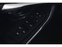 Volvo V40 Cross Country 1.5 T3 Summum Trekhaak | Pano | Memory | Camera | LED | Bluetooth | Navi | Keyless | Leder | 17" LMV | PDC V+A