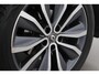 Renault Kadjar 1.3 TCe Intens | Leder | Trekhaak | Stoelverwarming | Camera | Getint Glas | BLIS