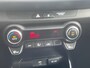 Kia Stonic 1.0 T-GDi MHEV DynamicLine Automaat Navigatie, Climate Control, Cruise Control, Stoel/Stuurverwarming, 15"Lm, Achteruitrijcamera