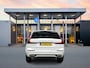 Volvo XC60 T8 Recharge R-Design | 19" Allseason | Trekhaak | Panoramadak | Elektr. verst. best. Stoel | Stoel/Stuur/Achterbankverwarming | Parkeercamera | Getint glas