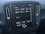 Volvo XC40 1.5 T2 Momentum Core | Navigatie | Apple Carplay | Android Auto | Achteruitrijcamera | Parkeersensoren | Lichtmetalen Velgen 17 inch