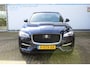 Jaguar F-Pace 2.0t AWD R-Sport | Incl. 12 maanden Garantie | Elektrisch wegklapbare trekhaak | Panorama dak | Alcantara hemelbekleding | Elektrisch verstelbare stoelen met Memory | Stoelverwarming Voor + Achter | Achteruitrijcamera | Meridian Audiosysteem | Dodehoekdetectie | Keyless start | Climate controle | Navigatie | Apple CarPlay/Android Auto | Elektrische kofferbakklep |