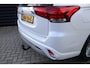 Mitsubishi Outlander 2.4 PHEV Instyle Afn. Trekhaak, Opendak, Adaptive Cruise, Leder, Dealer O.H.