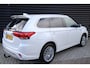 Mitsubishi Outlander 2.4 PHEV Instyle Afn. Trekhaak, Opendak, Adaptive Cruise, Leder, Dealer O.H.