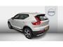 Volvo XC40 1.5 T3 Momentum | Navigatie | Achteruitrijcamera | Trekhaak | Panoramadak | Stoelverwarming | Lichtmetalen Velgen | Parkeersensoren