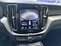 Volvo XC60 2.0 Recharge T6 AWD R-Design Panoramadak! Keyless! Trekhaak! Head Up! Dealer Onderhouden