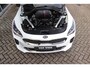 Kia Stinger 3.3 V6 T-GDI AWD GT | 2e eigenaar | 6 cilinder | 370 pk | Dakraam | H&K | Camera | Head-up | 19 inch | Origineel | Stoelverkoeling | Stuur verwarming | Xenon |