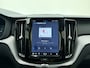 Volvo XC60 T8 455pk AWD Ultra Dark / Luchtvering / 21'' / El. Trekhaak / 360 Camera / Head-Up / Panoramadak / El. Stoelen / Lederen Dashboard / Full-LED /
