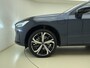 Volvo XC60 T8 455pk AWD Ultra Dark / Luchtvering / 21'' / El. Trekhaak / 360 Camera / Head-Up / Panoramadak / El. Stoelen / Lederen Dashboard / Full-LED /