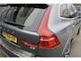 Volvo XC60 2.0 B5 Momentum Pro | NL-Auto | 22'' | Trekhaak | Carplay