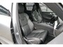 Volvo XC60 2.0 B5 Momentum Pro | NL-Auto | 22'' | Trekhaak | Carplay