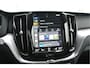 Volvo XC60 2.0 B5 Momentum Pro | NL-Auto | 22'' | Trekhaak | Carplay