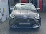 Toyota Yaris 1.5 Hybrid Executive PARKEERSENSOREN V+A BLINDSPOT 17ÍNCH LICHTMETAAL STOELVERWARM. HEAD UP DISPLAY