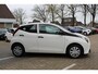 Toyota Aygo FUN 5-DEURS 4-S BANDEN AIRCO EL-RAMEN BLUETOOTH CENTR. PORTIER VERGR. MET AFSTANDSBEDIENING