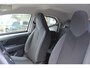 Toyota Aygo FUN 5-DEURS 4-S BANDEN AIRCO EL-RAMEN BLUETOOTH CENTR. PORTIER VERGR. MET AFSTANDSBEDIENING
