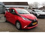 Toyota Aygo FUN 5-DEURS AIRCO BLUETOOTH EL-RAMEN LED-DAGRIJVERLICHTING RADIO
