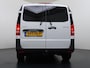 Mercedes-Benz Vito 116CDI Automaat Trekhaak Navi Ecc Cruise Control Euro 6 Camera Bluetooth Sortimo Kasten Stoelverwarming Cruise Control Pdc Lane Assist Betonplex Vloer Schuifdeur Achterdeuren Licht-/regensensor Zijwind assistent 1e Eigenaar 2.500KG Trekgewicht