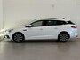 Renault Megane Estate 1.3 TCe 160 EDC R.S. Line | Trekhaak | Panoramadak | Leder/Alcantara | Stoelverwarming | Adaptieve Cruise Control | Apple Carplay/Android Auto