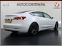 Tesla Model 3 SR+ 325PK LFP-Accu AutoPilot Leer Pano-Dak Adaptive Cruise Lmv 18" Camera's Elektr.-Stuur+Stoelen+Spiegels+Geheugen+Easy-Entry+Verwarmde stoelen Park assistent Pdc WIFI Ecc Lane-Assist Speed-Assist SOH 88% Ecc Navi Led DAB Voorverwarmen interieur via App Keyless One-Pedal-Drive Origineel Nederlandse Auto Fabrieksgarantie op Accu en Motor tot 11-12-2028/160.000km LFP accu dus 100% opladen!