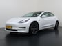 Tesla Model 3 SR+ 325PK LFP-Accu AutoPilot Leer Pano-Dak Adaptive Cruise Lmv 18" Camera's Elektr.-Stuur+Stoelen+Spiegels+Geheugen+Easy-Entry+Verwarmde stoelen Park assistent Pdc WIFI Ecc Lane-Assist Speed-Assist SOH 88% Ecc Navi Led DAB Voorverwarmen interieur via App Keyless One-Pedal-Drive Origineel Nederlandse Auto Fabrieksgarantie op Accu en Motor tot 11-12-2028/160.000km LFP accu dus 100% opladen!
