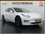 Tesla Model 3 SR+ 325PK LFP-Accu AutoPilot Leer Pano-Dak Adaptive Cruise Lmv 18" Camera's Elektr.-Stuur+Stoelen+Spiegels+Geheugen+Easy-Entry+Verwarmde stoelen Park assistent Pdc WIFI Ecc Lane-Assist Speed-Assist SOH 88% Ecc Navi Led DAB Voorverwarmen interieur via App Keyless One-Pedal-Drive Origineel Nederlandse Auto Fabrieksgarantie op Accu en Motor tot 11-12-2028/160.000km LFP accu dus 100% opladen!