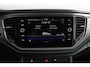 Volkswagen T-Roc 1.5 TSI 150pk Style Business Trekhaak/Camera/Winterpakket/Trekgew. 1500 kg