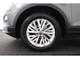 Volkswagen T-Roc 1.5 TSI 150pk Style Business Trekhaak/Camera/Winterpakket/Trekgew. 1500 kg
