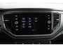 Volkswagen T-Roc 1.5 TSI 150pk Style Business Trekhaak/Camera/Winterpakket/Trekgew. 1500 kg