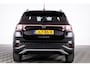 Volkswagen T-Cross 1.0 TSI R-Line Automaat | Full LED | CARPLAY | VELGEN *2e PAASDAG OPEN!*
