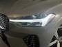 Volvo XC60 2.0 T8 Plug-in hybrid AWD Ultimate Dark Pano/Memorystoelen/H&K/360Camera/Stoelverwarming achter/Stuurverwarming/HeadUp