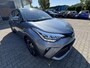 Toyota C-HR / C-HR+ 1.8 HYBRID STYLE STOELVERW BLIND-SPOT PARK-SENSOREN NAVI APPLE/ANDROID KEYLESS 18" LM-VELGEN ALL-SEASONS