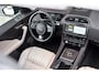 Jaguar F-Pace 3.0 S AWD 30d. R-Dynamic, Pano, 360, HUD, Alcantara hemel, Leder, Sfeer, Meridian, Memory, Keyless, Dodehoek!