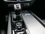 Volvo XC60 2.0 D4 R-Design AUT. NAV ** 18199 NETTO *BLACK FRIDAY*