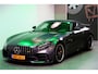 Mercedes-Benz AMG-GT R Roadster 430kW/585pk DKG7 1/750 VOL XPELL! DISTRONIC PLUS + VIRTUAL COCKPIT + BURMESTER 3D SOUND + 360 CAMERA + BLIS + STOELVERWARMING + AIRSCARF + MBUX NAVIGATIE + ACHTERASBESTURING + HOMELINK + PARKSENSOREN + 19"/20" LM-VELGEN!