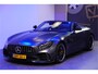 Mercedes-Benz AMG-GT R Roadster 430kW/585pk DKG7 1/750 VOL XPELL! DISTRONIC PLUS + VIRTUAL COCKPIT + BURMESTER 3D SOUND + 360 CAMERA + BLIS + STOELVERWARMING + AIRSCARF + MBUX NAVIGATIE + ACHTERASBESTURING + HOMELINK + PARKSENSOREN + 19"/20" LM-VELGEN!