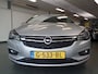 Opel Astra Sports Tourer 1.0 Turbo Innovation Navigatie, Achteruitrijcamera, Elek achterklep, Clima controle, Cruise controle, Elek ramen/Spiegels, Deels leder, Xenon, Pdc V/A, Lm velgen 16'', Nederlandse auto!! Bovag afleverpakket 695,-